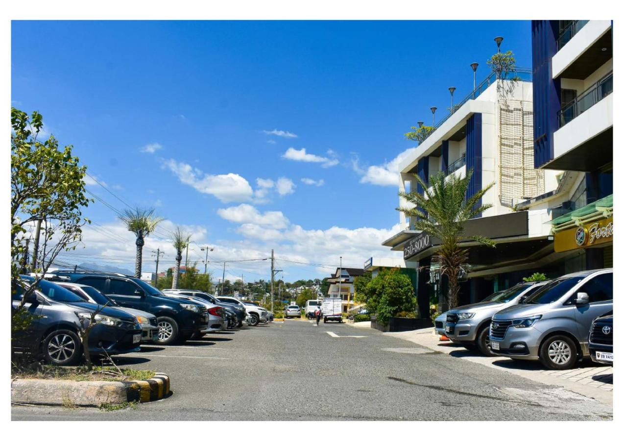 Mg Grand Hotel Olongapo Eksteriør bilde