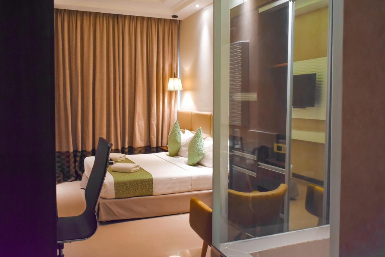 Mg Grand Hotel Olongapo Eksteriør bilde
