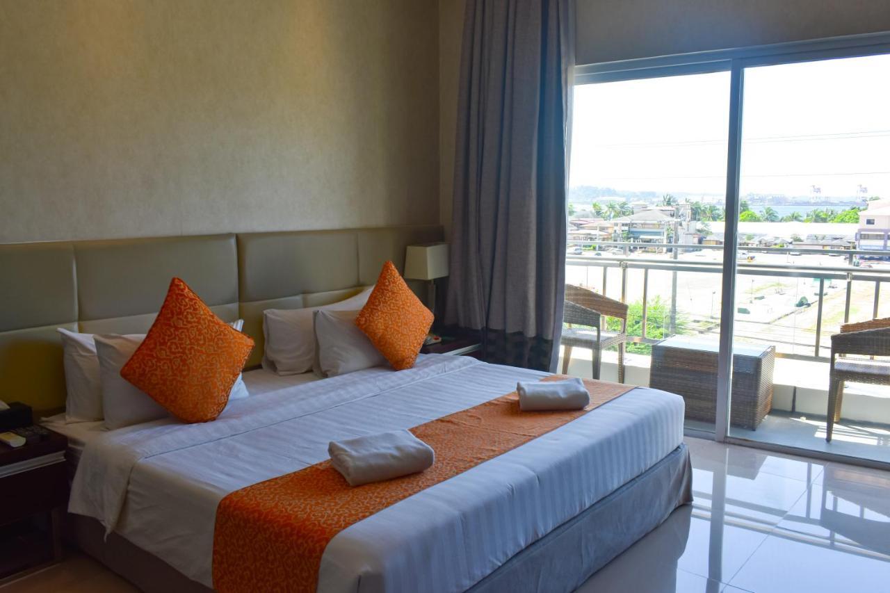 Mg Grand Hotel Olongapo Eksteriør bilde